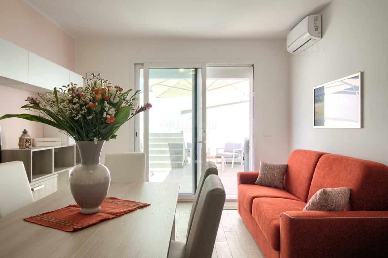 Jacuzzi Holiday Homes By Lovesud Santa Maria di Leuca Exterior foto